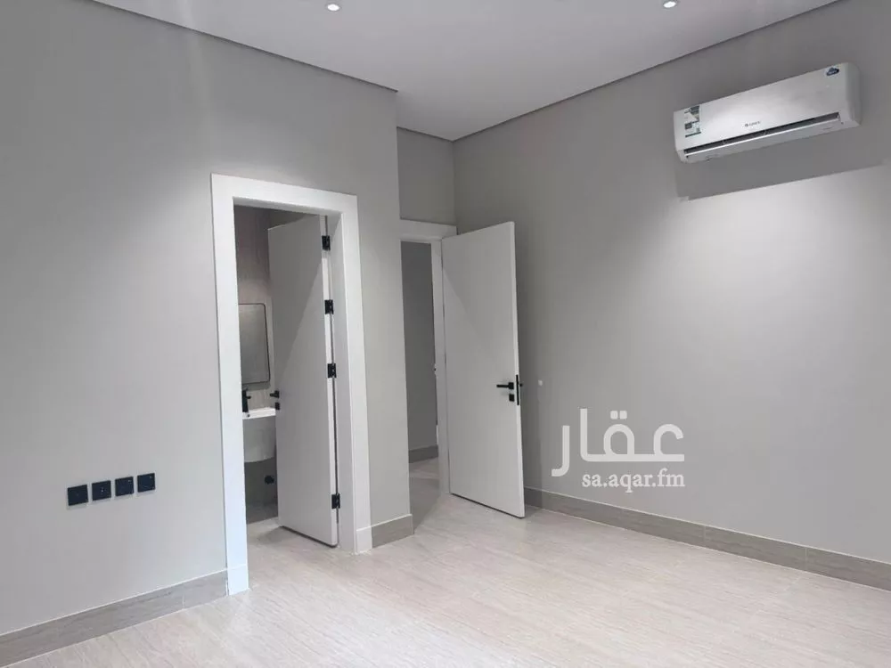 5 bedroom apartment in Al Rimal 5