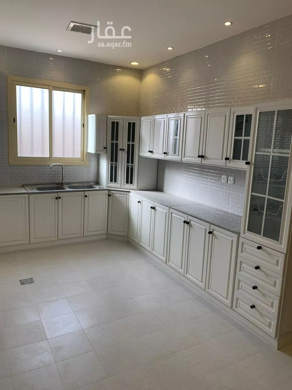 3 bedroom floor in Al Aridh 5