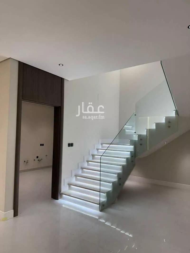 فيلا 4 غرف في الفاروق 4