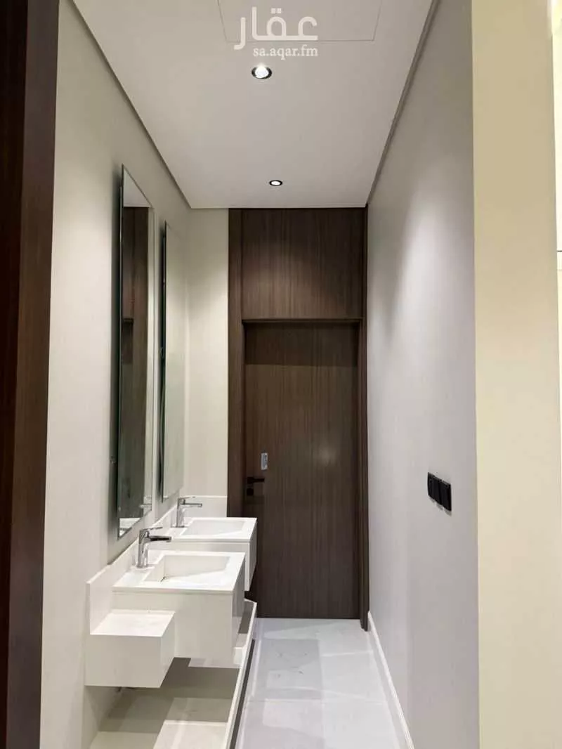 فيلا 4 غرف في الفاروق 3