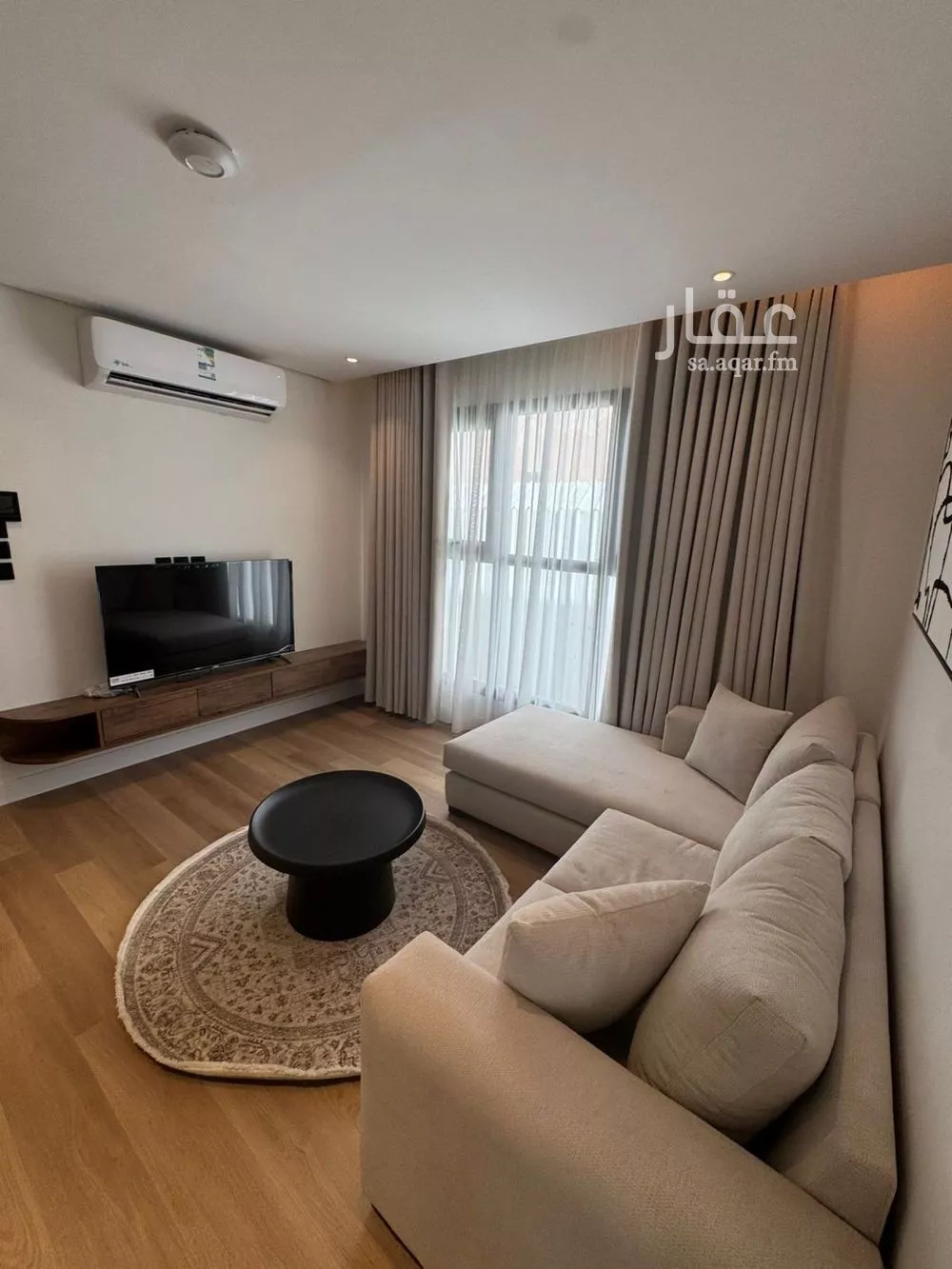 شقة 1 غرف في التعاون 4