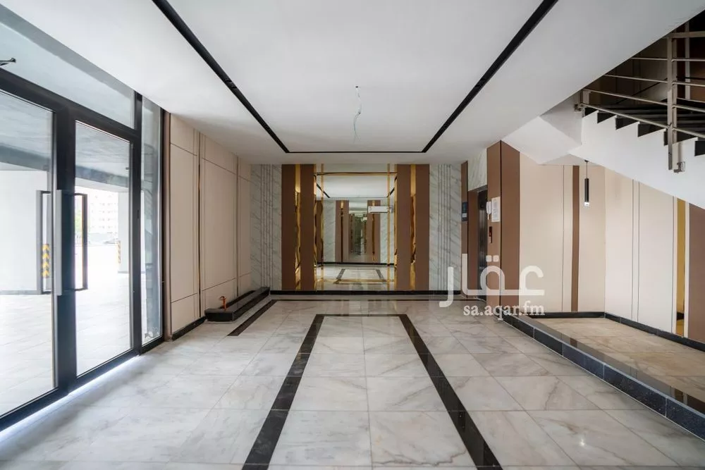 5 bedroom villa in Ar Rayan, Jeddah 4