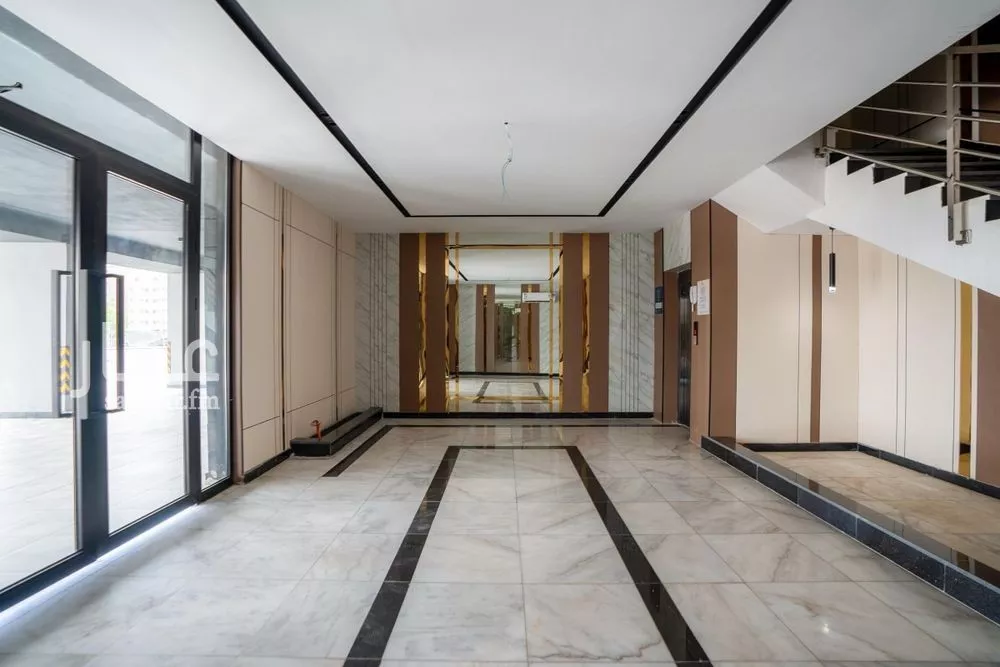 شقة 4 غرف في الريان 4