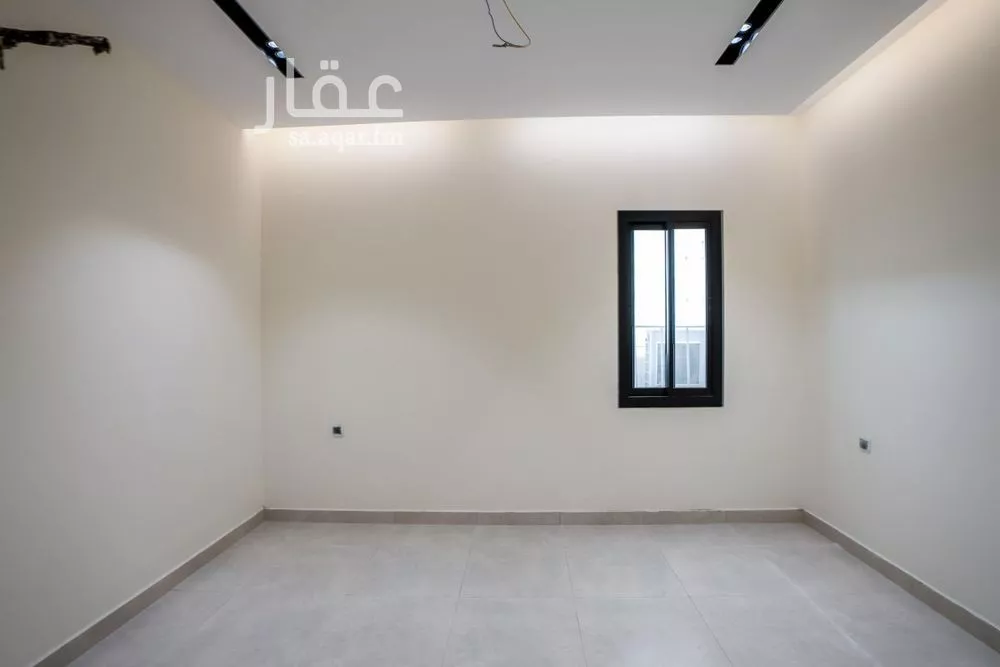 شقة 4 غرف في الريان 1