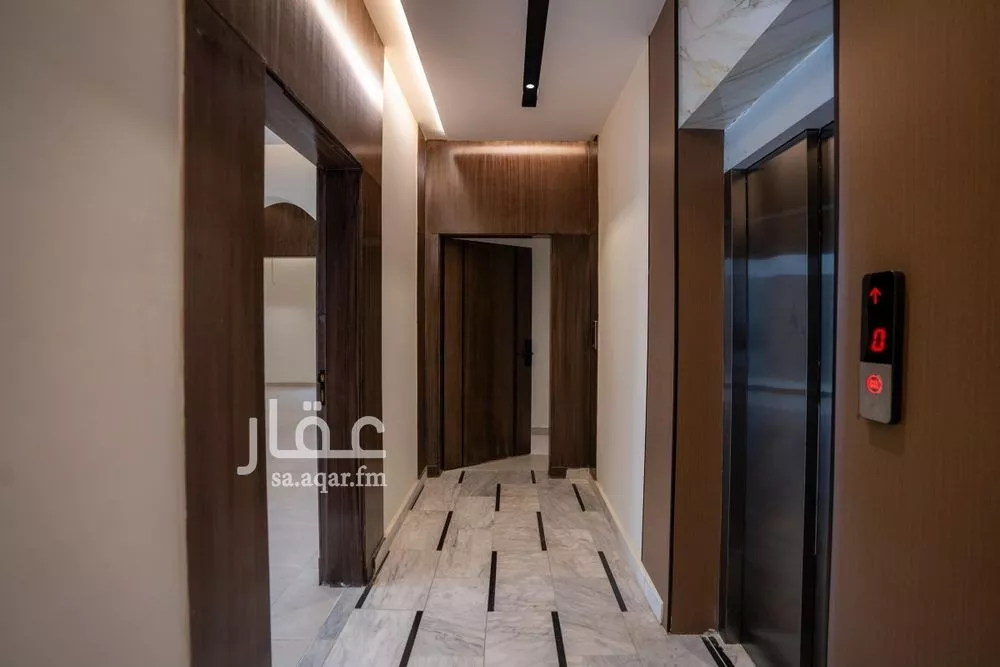 شقة 4 غرف في الريان 2