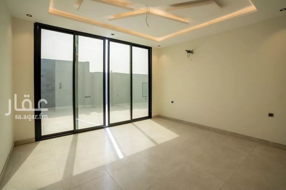 5 bedroom villa in Ar Rayan, Jeddah 7