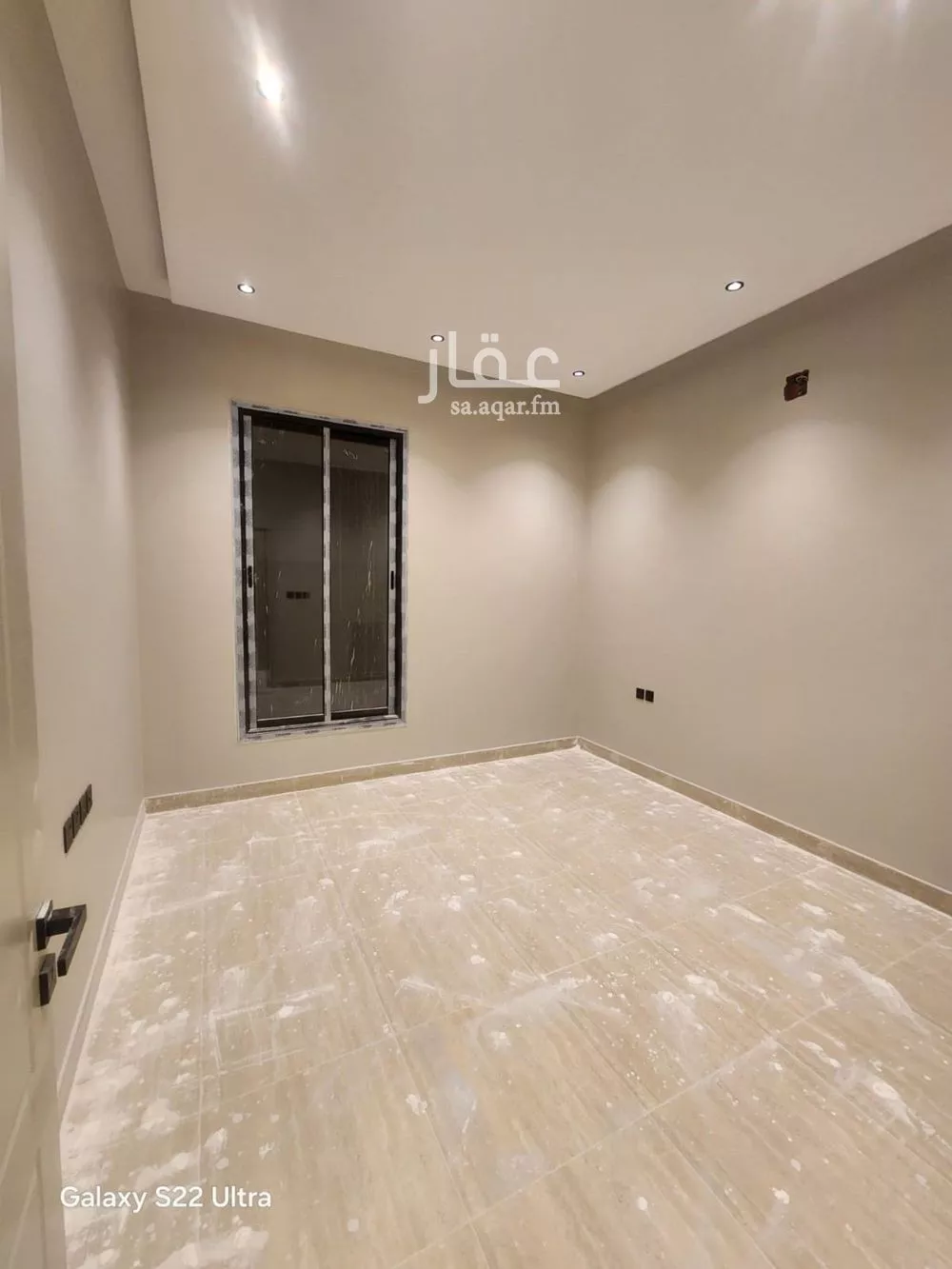 3 bedroom floor in King Faisal 2