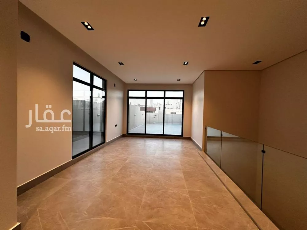 فيلا 6 غرف في النرجس 3