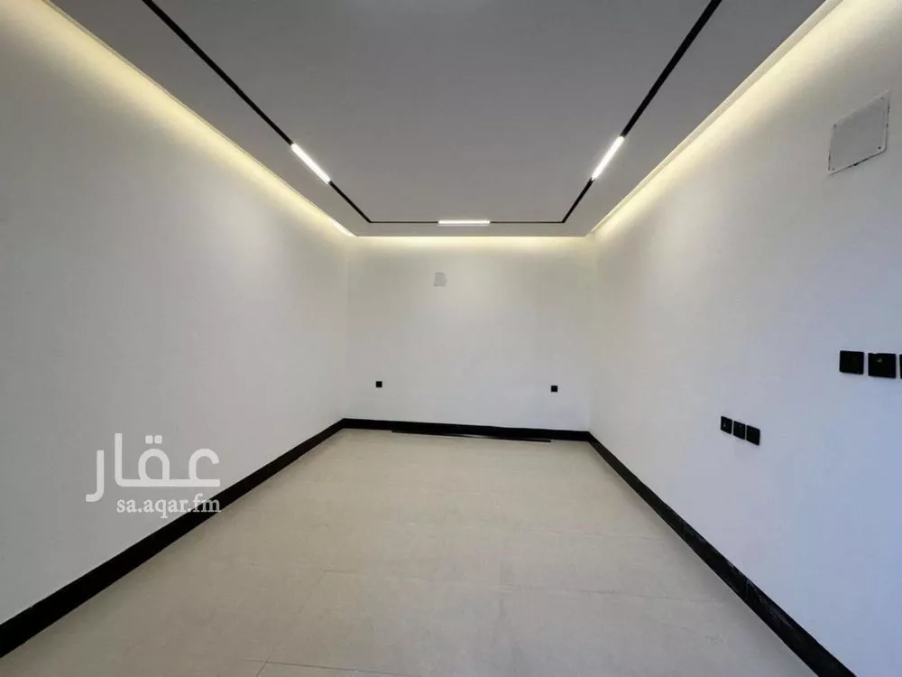 فيلا 5 غرف في الرمال 3