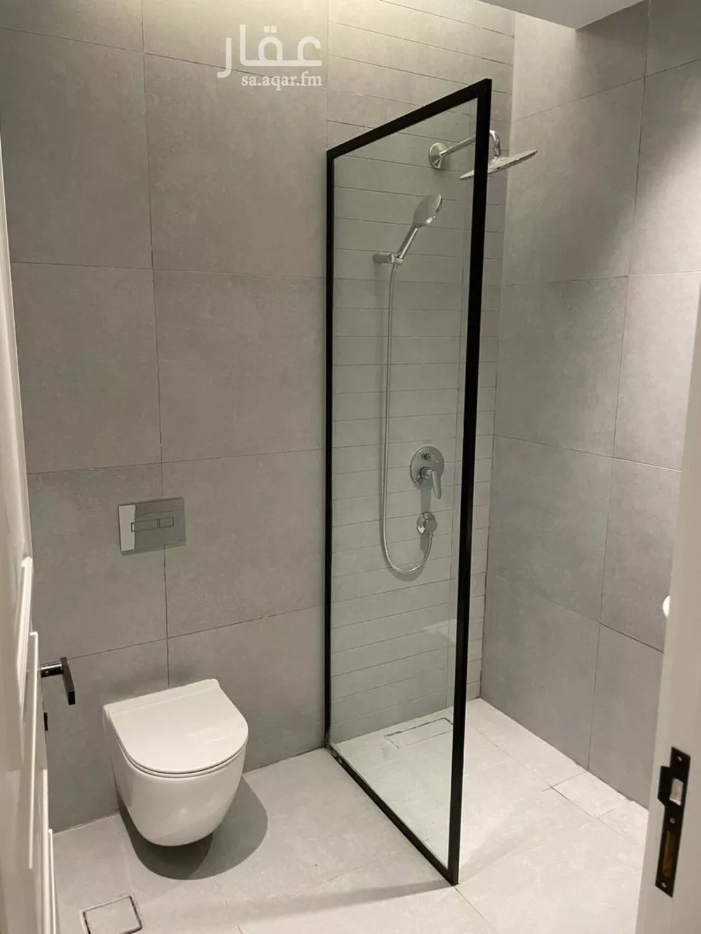 شقة 3 غرف في الملقا 3