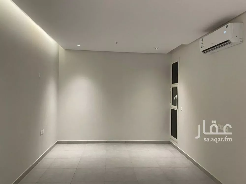 شقة 3 غرف في الملقا 5