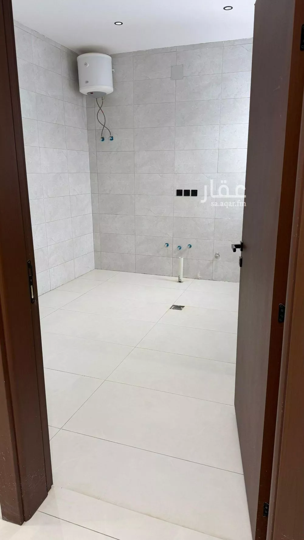 شقة 3 غرف في النظيم 3