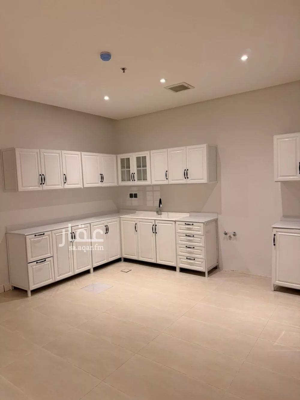 4 bedroom apartment in Qurtubah 4