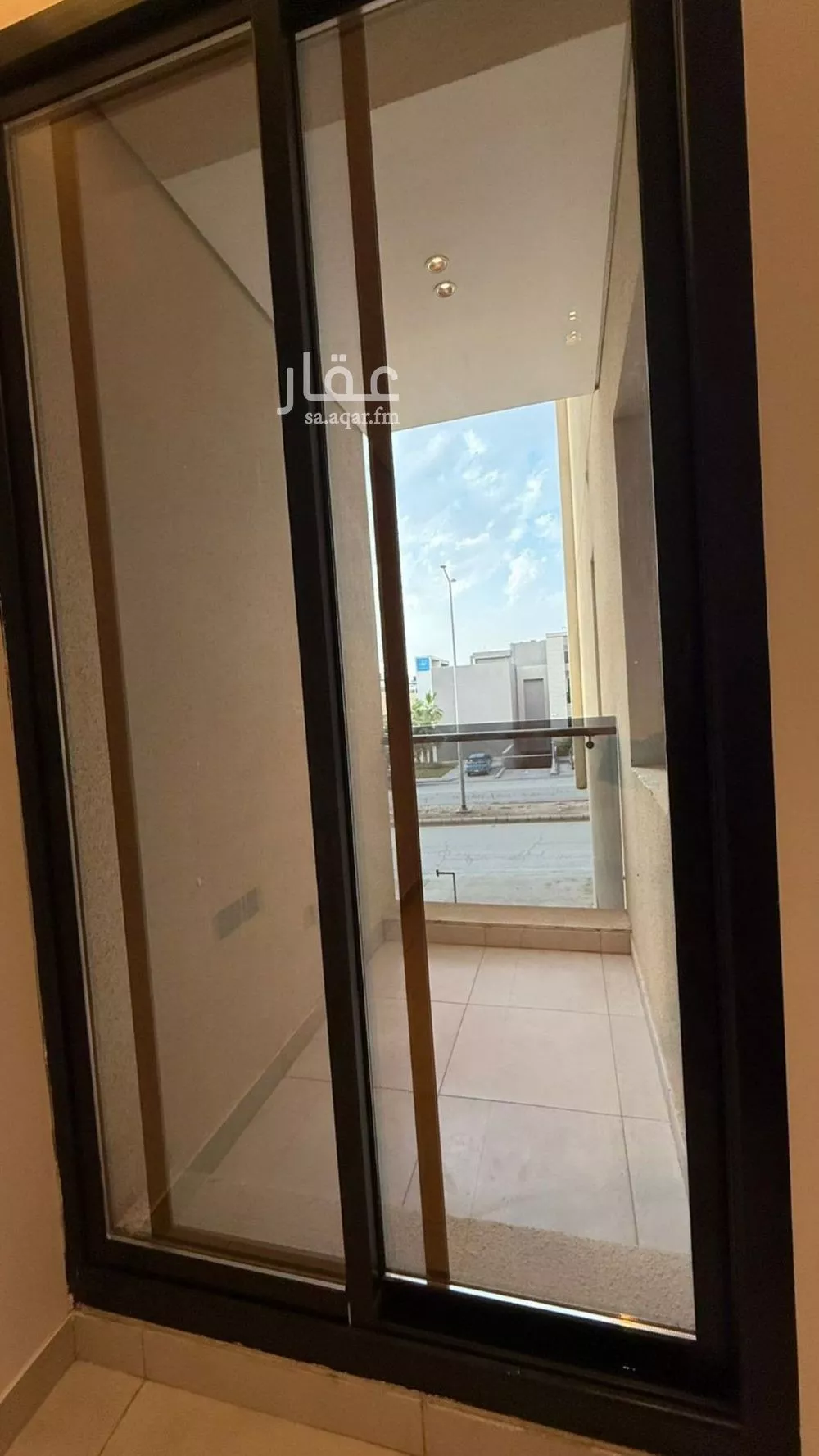 شقة 3 غرف في العارض 4