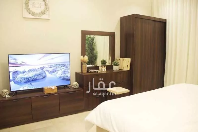 عمارة 560 م² في العارض 5