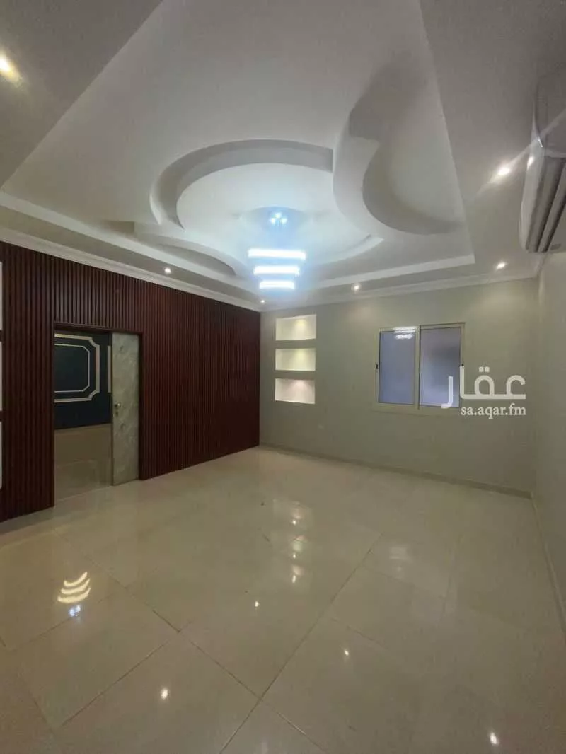 شقة 5 غرف في الصفا 4