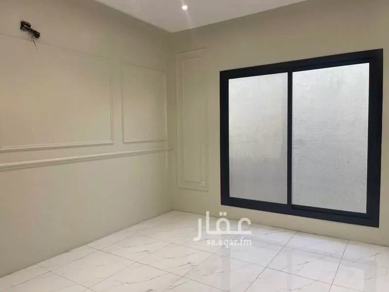 فيلا 7 غرف في الصالحية 4