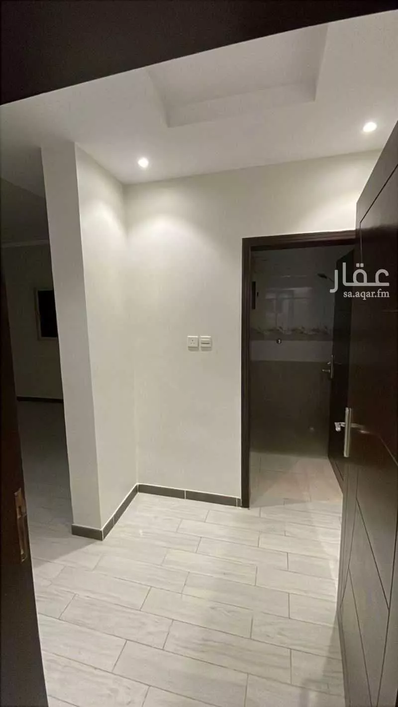 فيلا 6 غرف في الصالحية 3