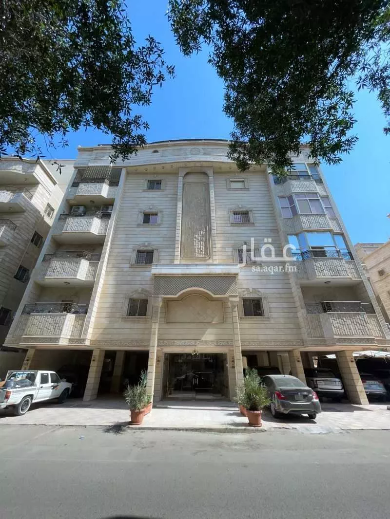 شقة 6 غرف في المروة 2