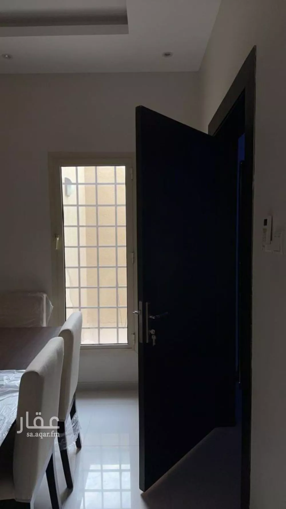 شقة 4 غرف في العارض 4