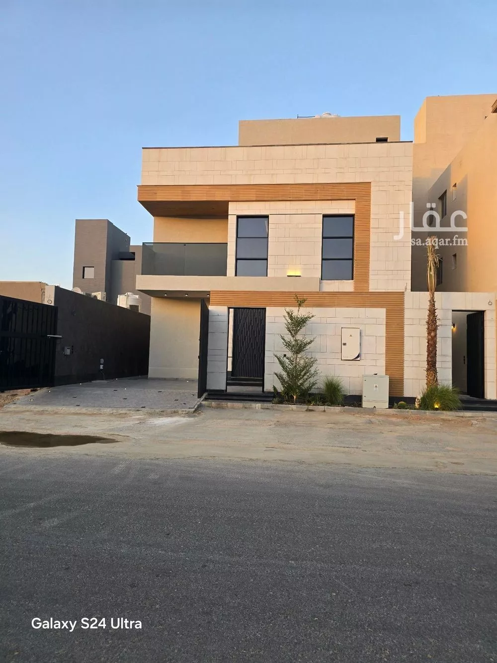 4 bedroom villa in Al Narjis 1