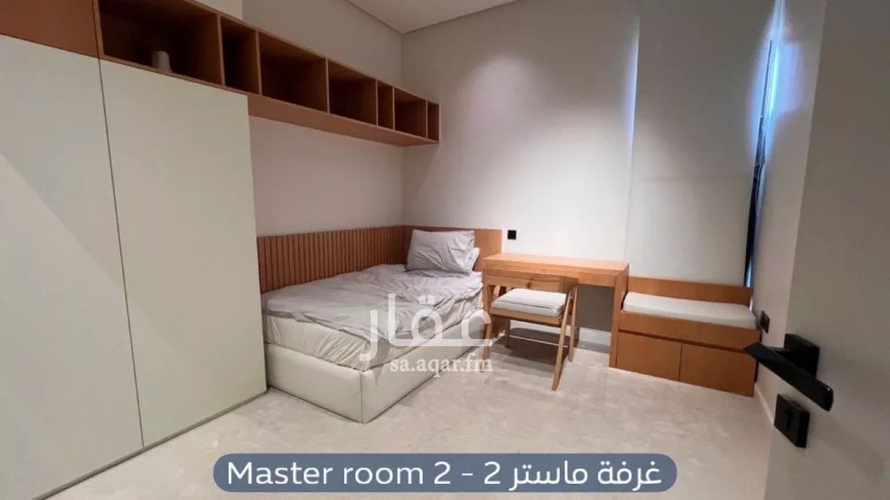4 bedroom villa in Irqah, Riyadh 14