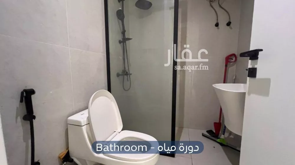 شقة 1 غرف في العارض 5