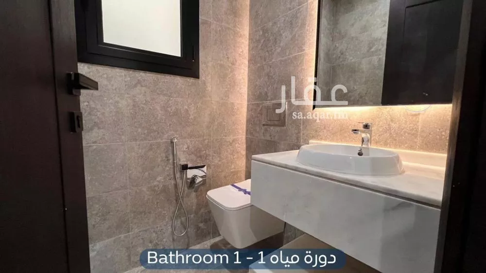 شقة 5 غرف في الرمال 5