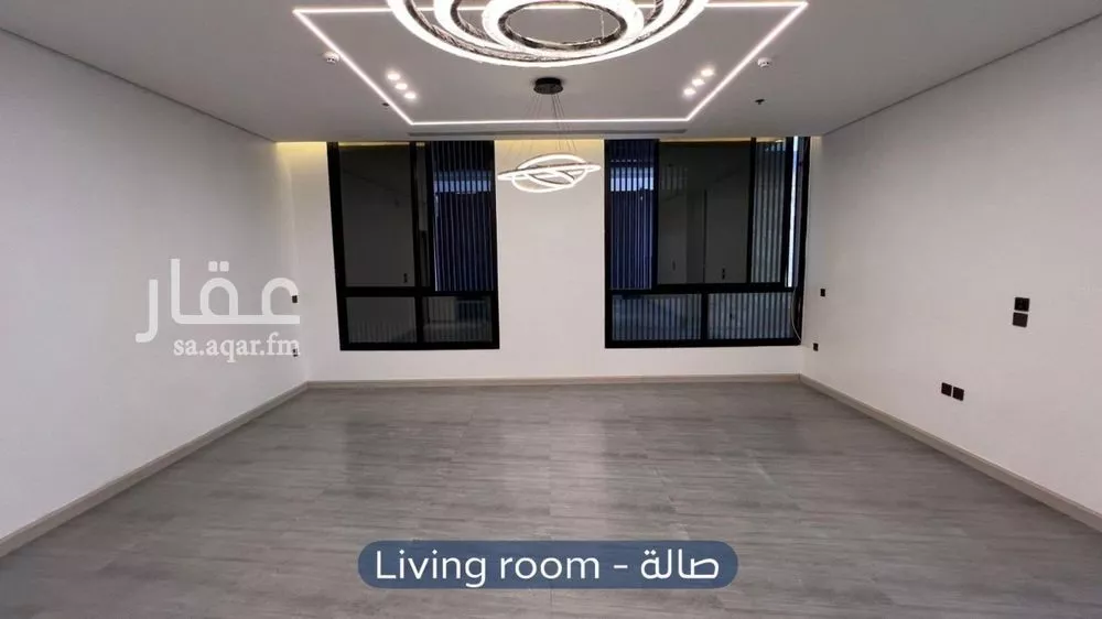 شقة 3 غرف في الرمال 4