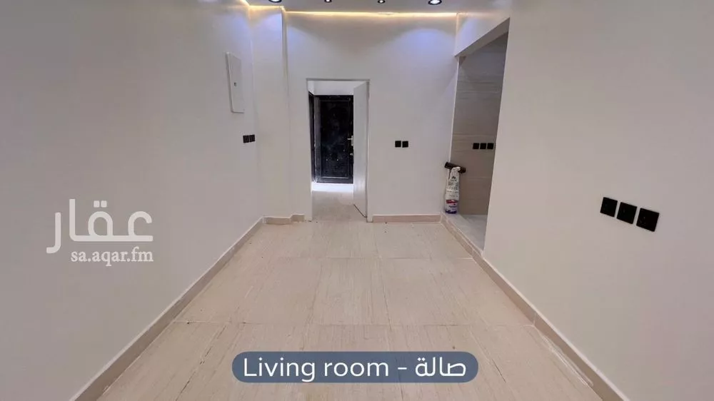 1 bedroom apartment in Al Qadisiyah 4