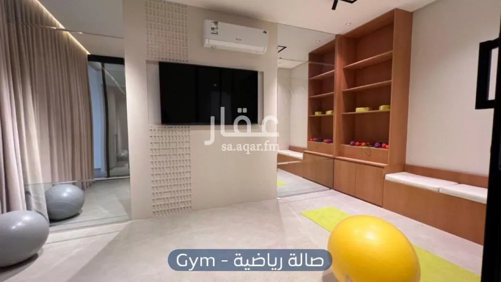 4 bedroom villa in Irqah, Riyadh 25