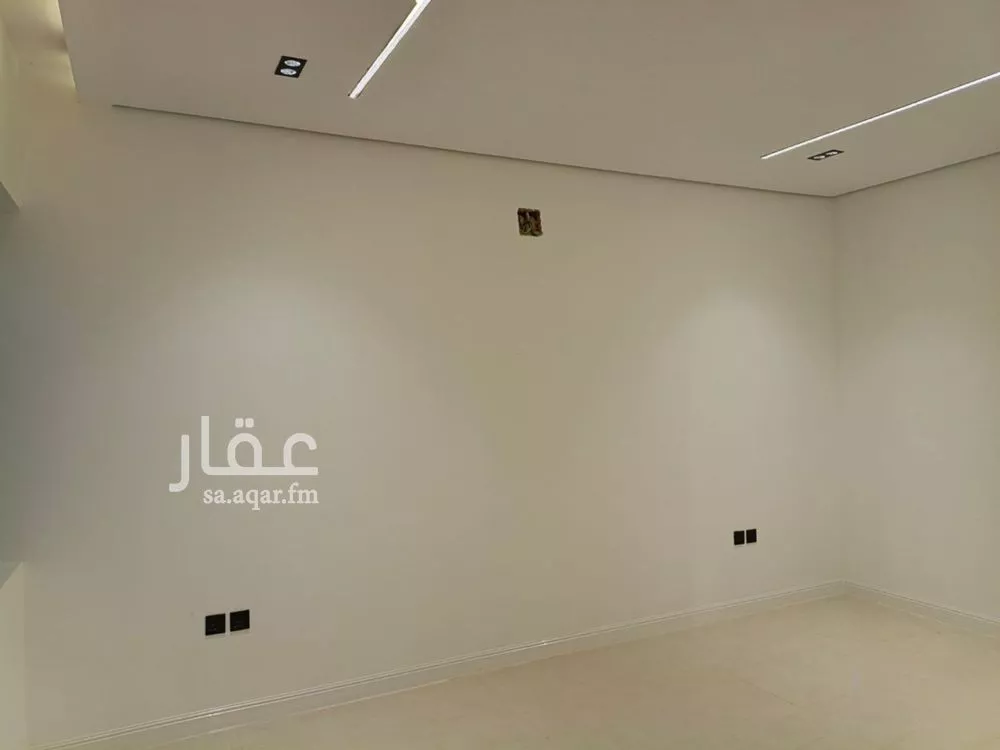 شقة 3 غرف في عكاظ 3