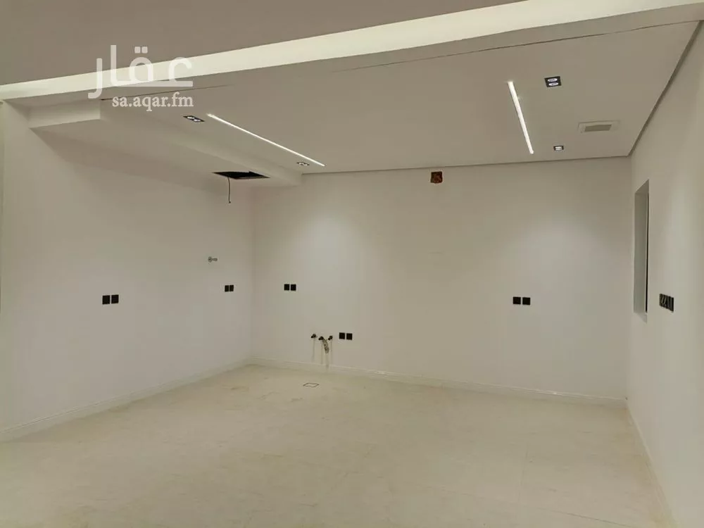 شقة 3 غرف في عكاظ 4