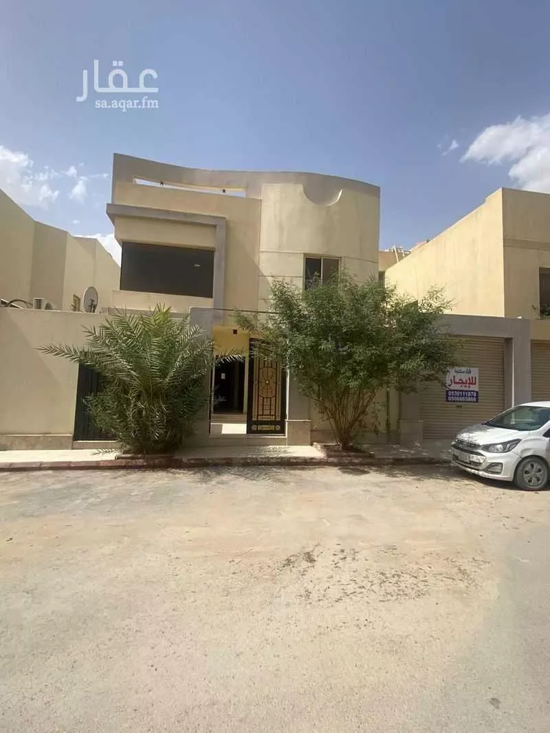 فيلا 7 غرف في العارض 3