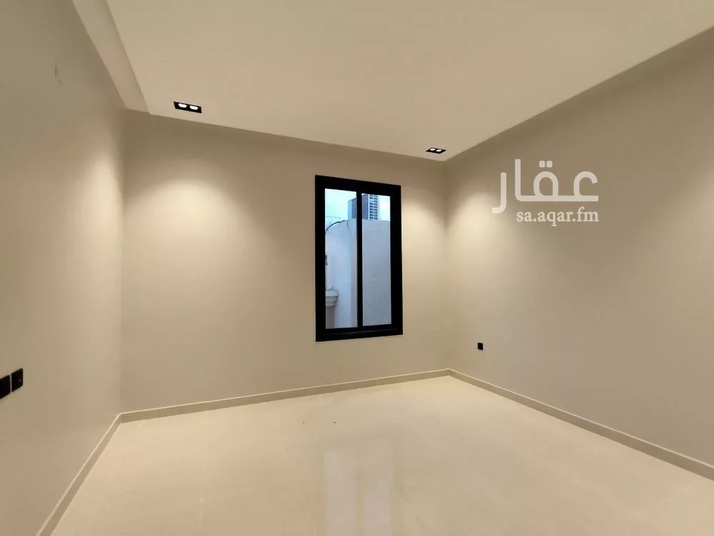 3 bedroom floor in Al Yarmouk 5
