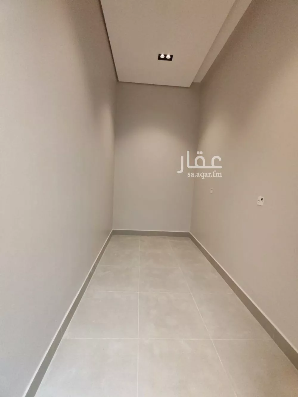 شقة 5 غرف في الرمال 3