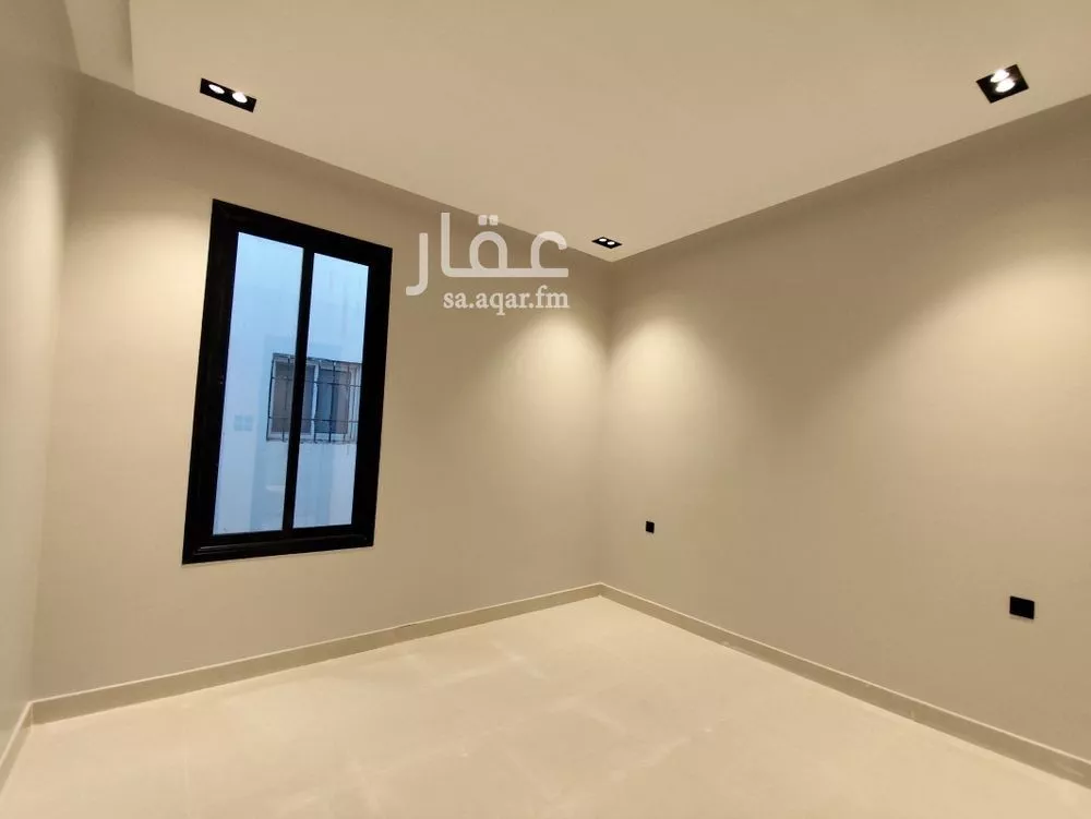 3 bedroom floor in Al Yarmouk 4