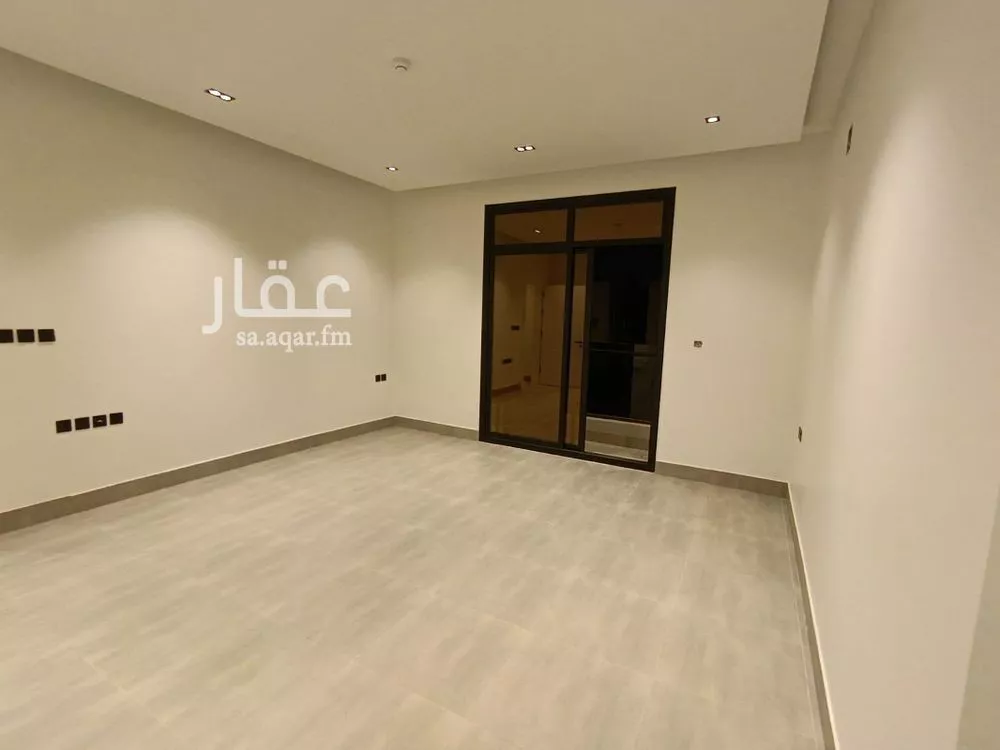 4 bedroom apartment in Al Yarmouk 1