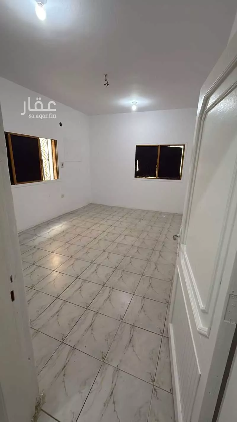 عمارة 448 م² في الفيصلية