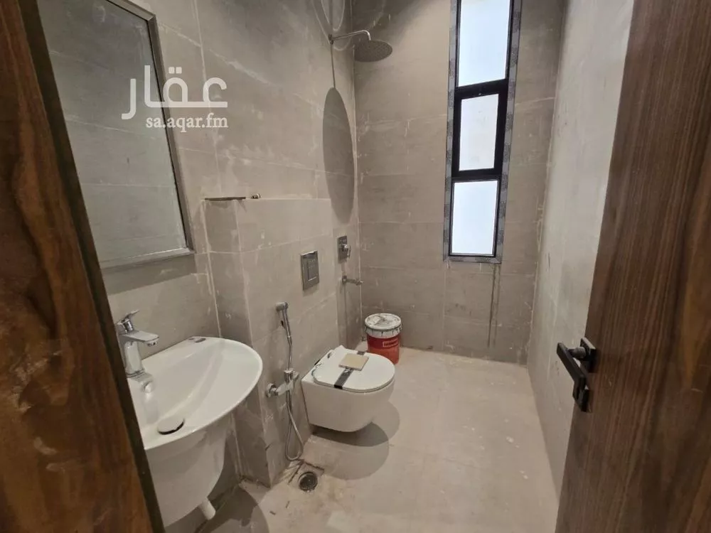 فيلا 4 غرف في النرجس 4