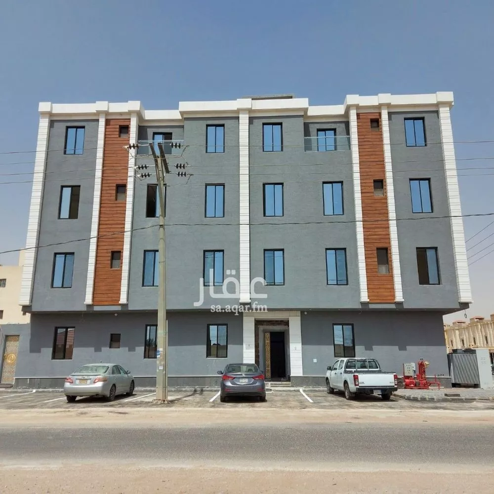 4 bedroom apartment in Al Rimal 1