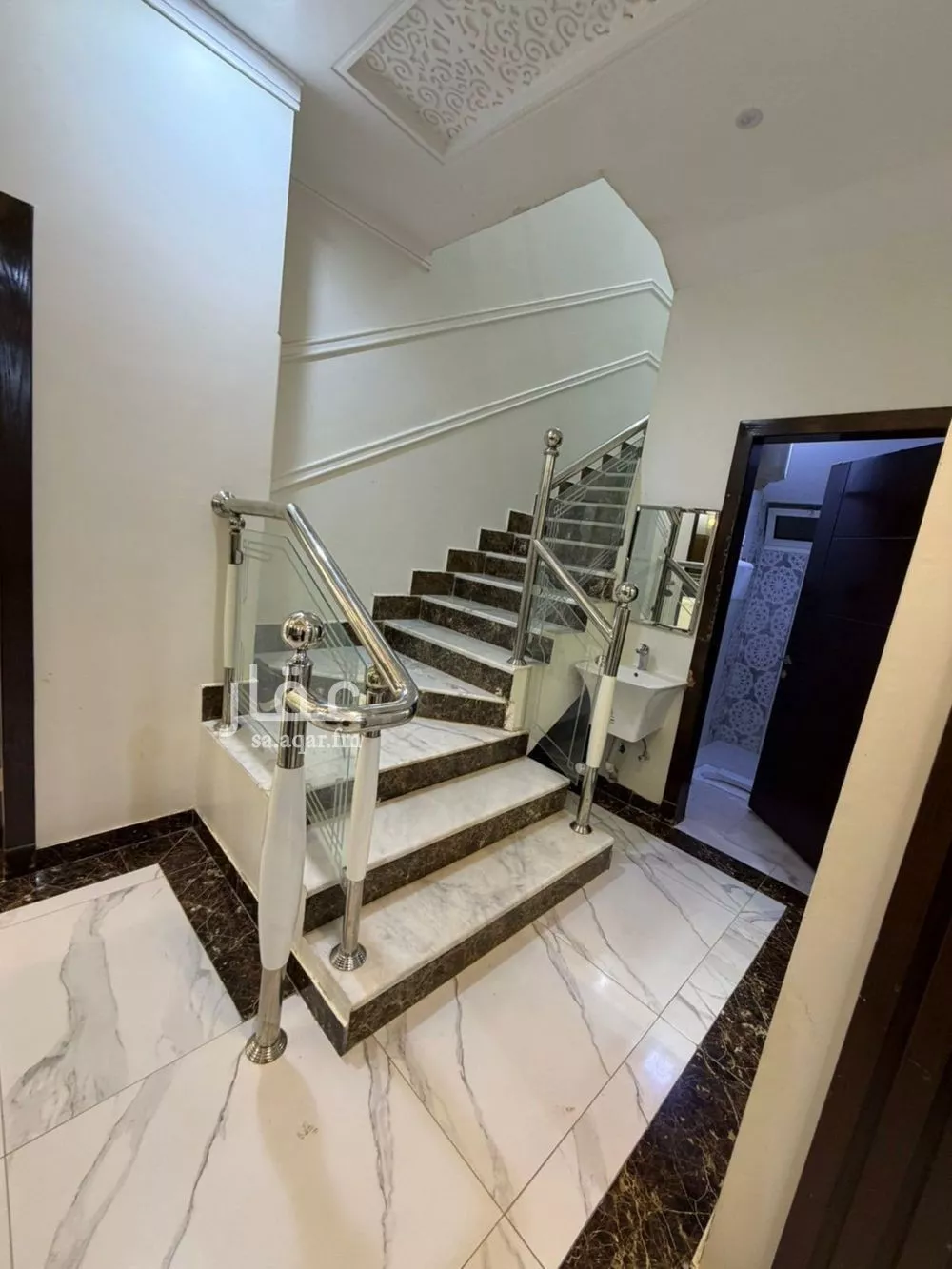 6 bedroom villa in Al Mahdiyyah, Riyadh 5