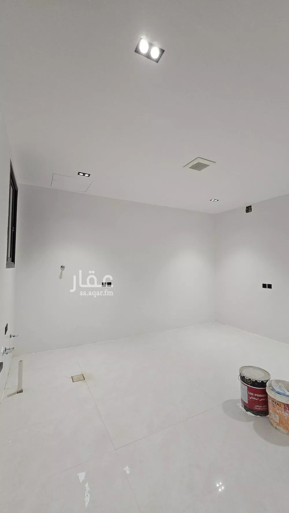 3 bedroom floor in Tuwaiq 4