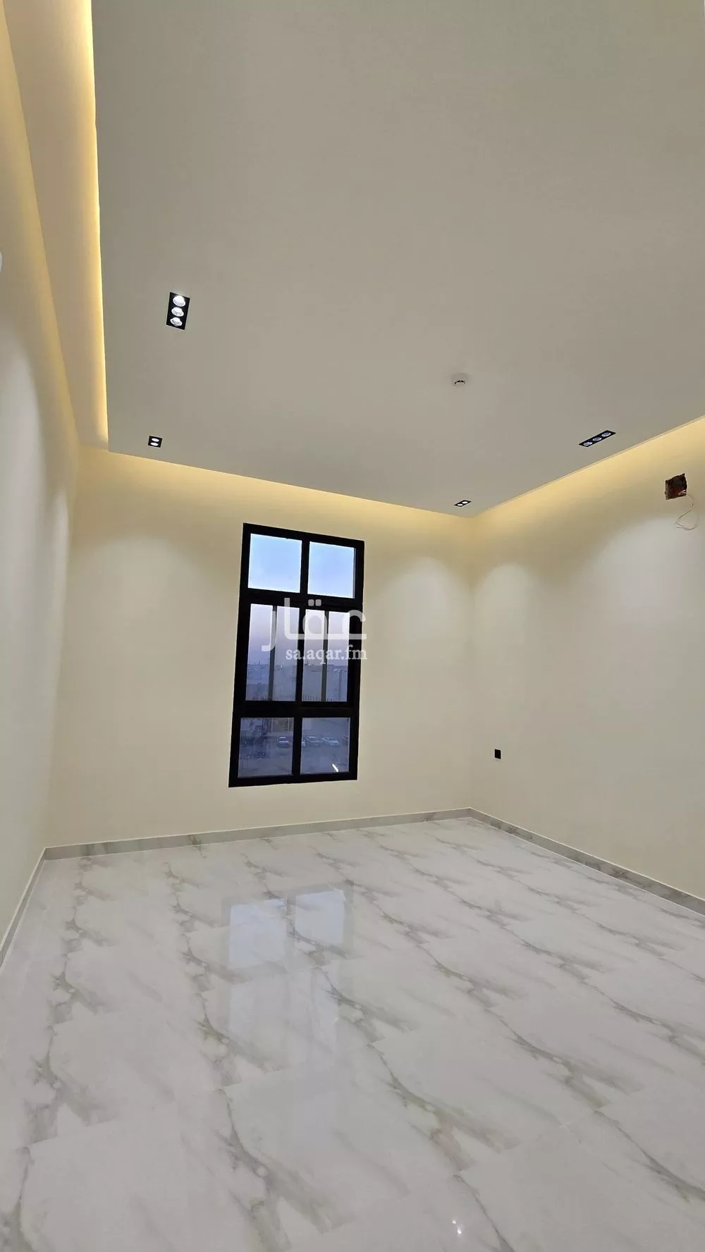 شقة 4 غرف في الزهرة 5