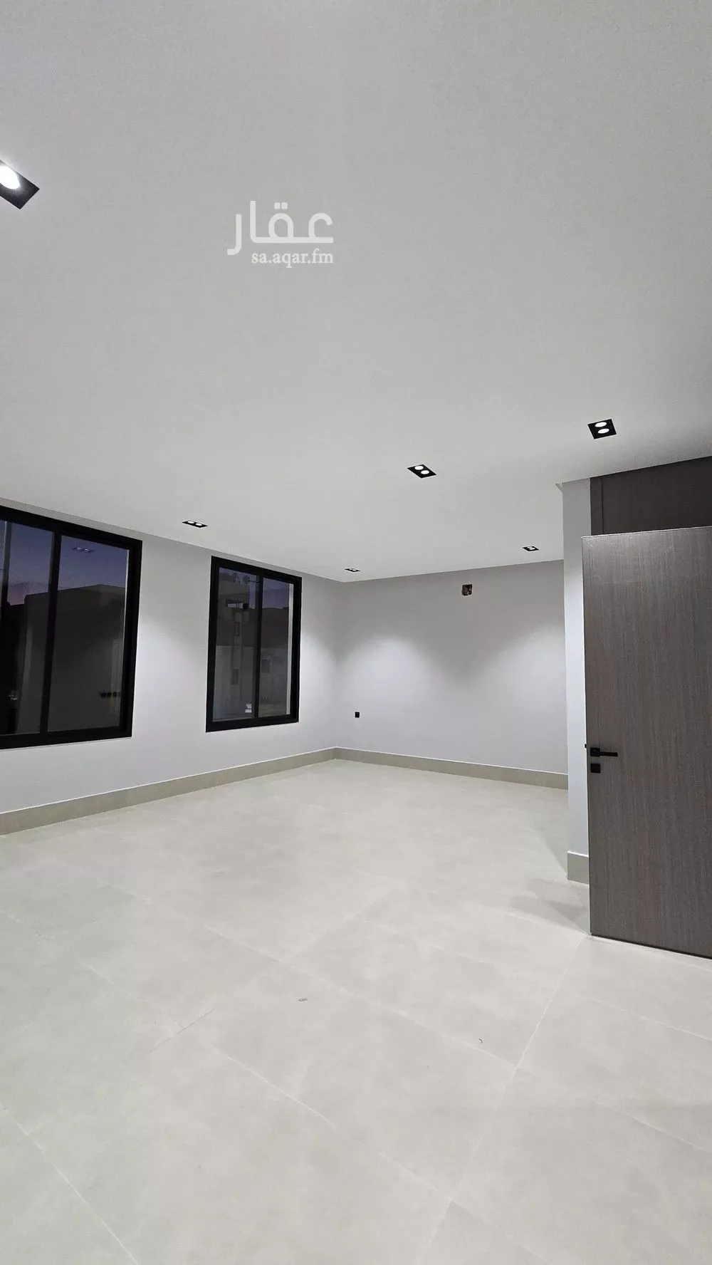 فيلا 5 غرف في العريجاء الغربية 3