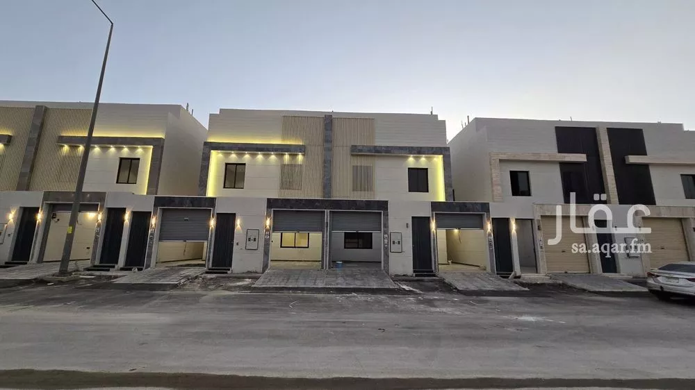 فيلا 6 غرف في عكاظ 1