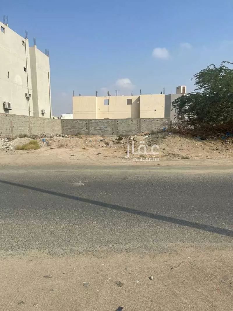 أرض 306 م² في العكيشية 4