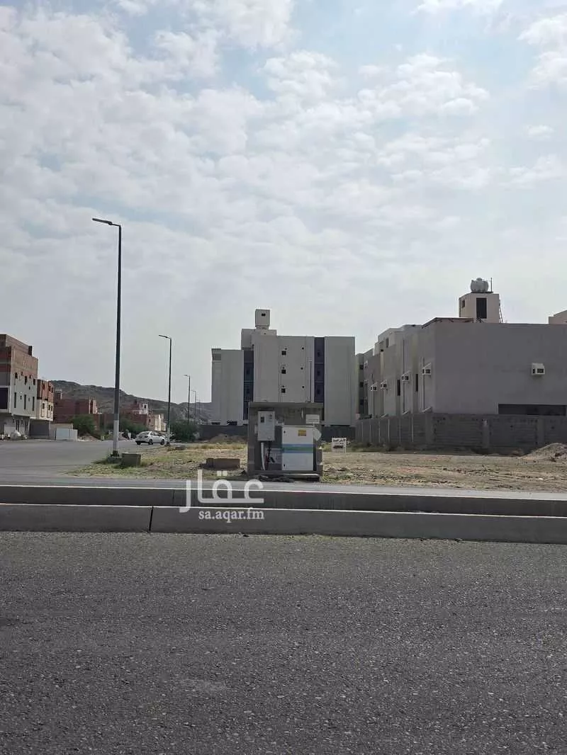 أرض 450 م² في الملك فهد 3
