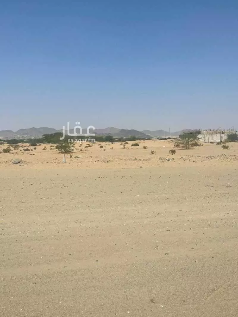 أرض 600 م² في العكيشية 4