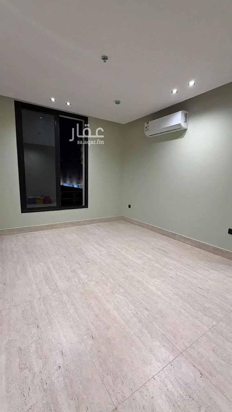 شقة 4 غرف في الحمرا 3